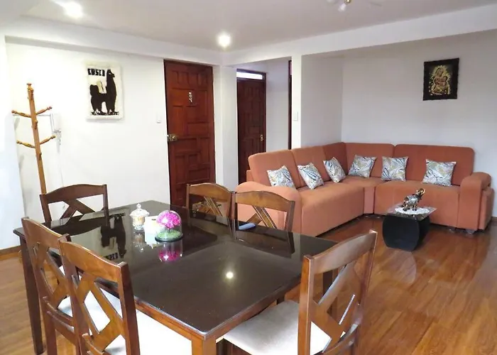 Lindo Y Cómodo Departamento En Cusco Apartamento